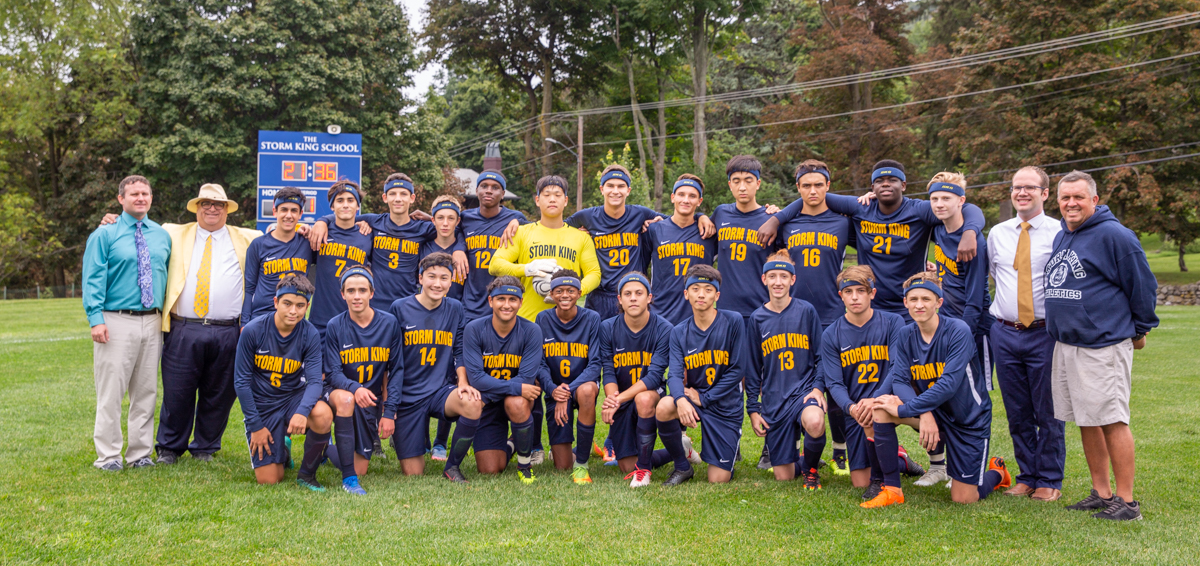 2018 boys varsity soccer team